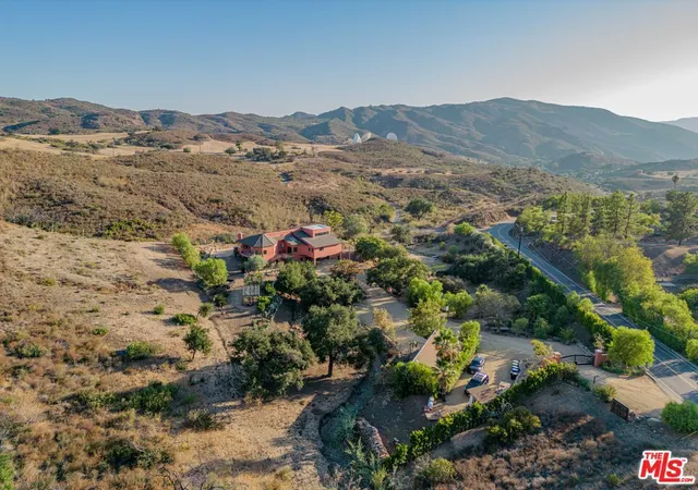 73rd image of 34136 Mulholland Hwy, Malibu, CA 90265 | MLS# 25486823
