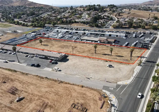 3rd image of 6452 Mission Blvd, Jurupa Valley, CA 92509 | MLS# CV25021175