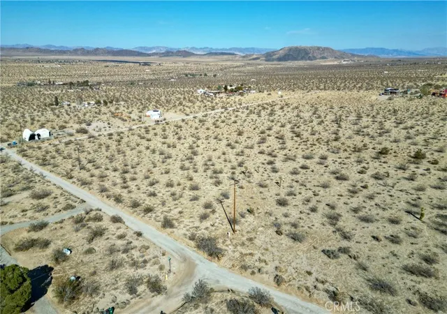 2nd image of 0 Bonita Ave, Joshua Tree, CA 92252 | MLS# JT25017909