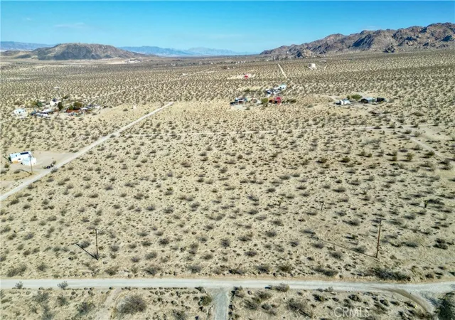 4th image of 0 Bonita Ave, Joshua Tree, CA 92252 | MLS# JT25017909