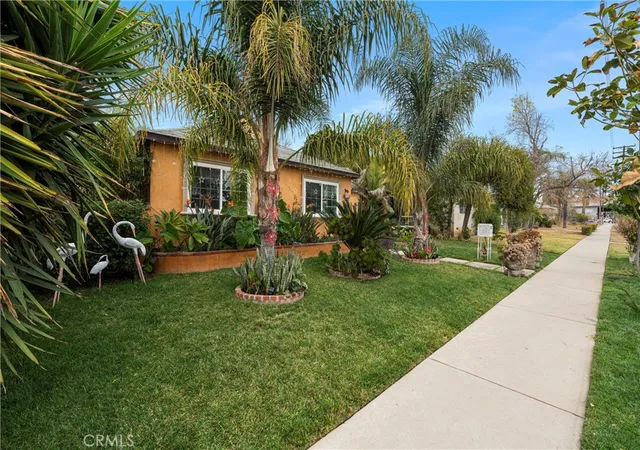 Homes for sale in San Fernando, CA | 14763 San Fernando Mission Blvd, San Fernando, CA 91345 | MLS# PW25023498