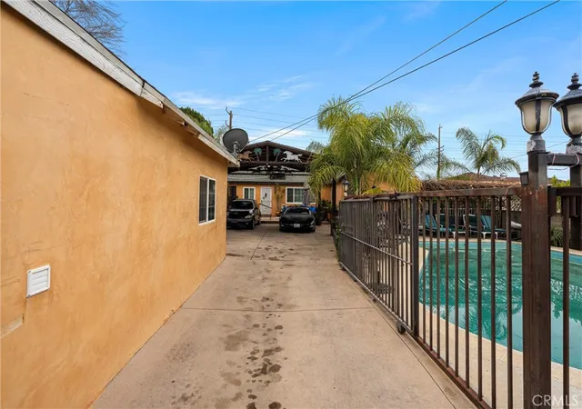 Homes for sale in San Fernando, CA | 14763 San Fernando Mission Blvd, San Fernando, CA 91345 | MLS# PW25023498