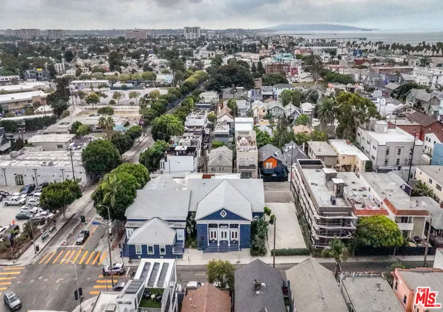 Photo 4 of Land for sale at 132 Brooks Ave, Venice, CA 90291 | MLS# 25488871 | Listing updated on 2026-10-01