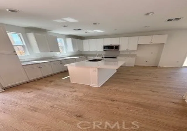 Homes for sale in Fontana, CA | 16492 Botanical Ln, Fontana, CA 92336 | MLS# IG25023606
