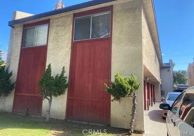 1st image of 6140 Orange Ave, Long Beach, CA 90805 | MLS# OC25028036