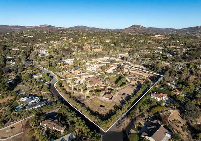 4th image of 3113 Camino Del Rancho, Encinitas, CA 92024 | MLS# NDP2501311