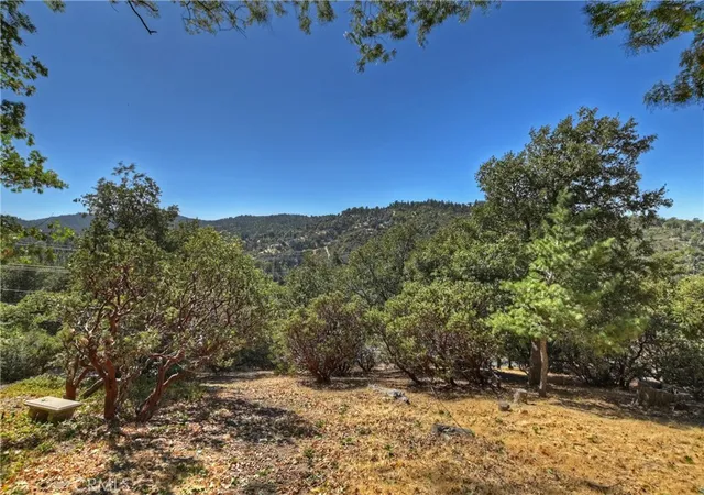 2nd image of 0 Grass Valley Rd, Lake Arrowhead, CA 92352 | MLS# IG25030411