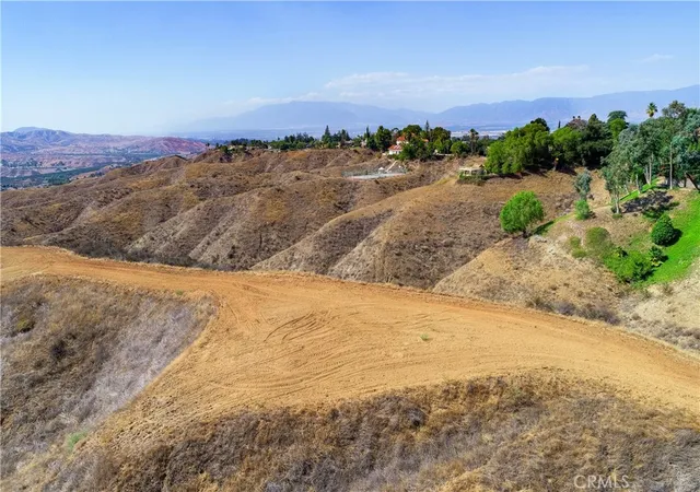 5th image of 0 Edgemont Dr, Redlands, CA 92373 | MLS# IG25033090