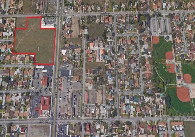 2nd image of 8147 Cypress Ave, Fontana, CA 92335 | MLS# TR25032918