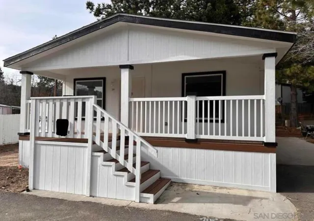 2nd image of 22899 Byron Road #29, Crestline, CA 92325 | MLS# 250019164SD