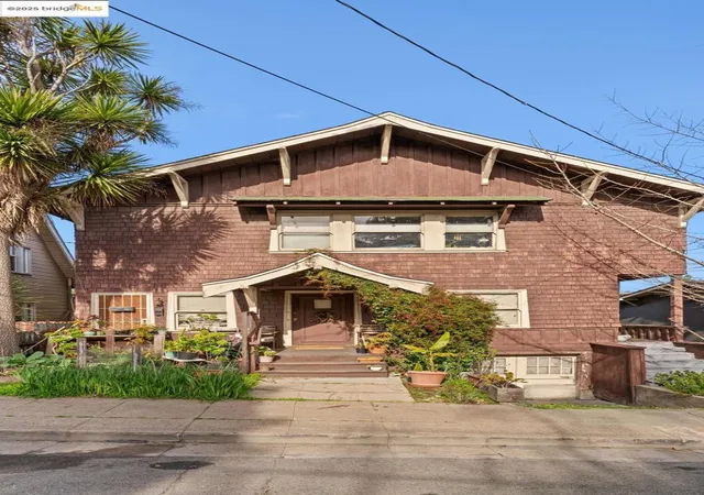5th image of 3537 Kempton, Oakland, CA 94611 | MLS# 41086305