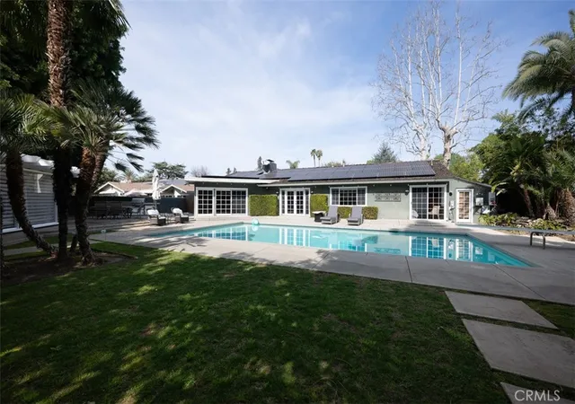 Photo 3 of Single family home for sale at 1222 W Sharon Rd, Santa Ana, CA 92706 | MLS# PW25037597 | Listing updated on 2025-04-03