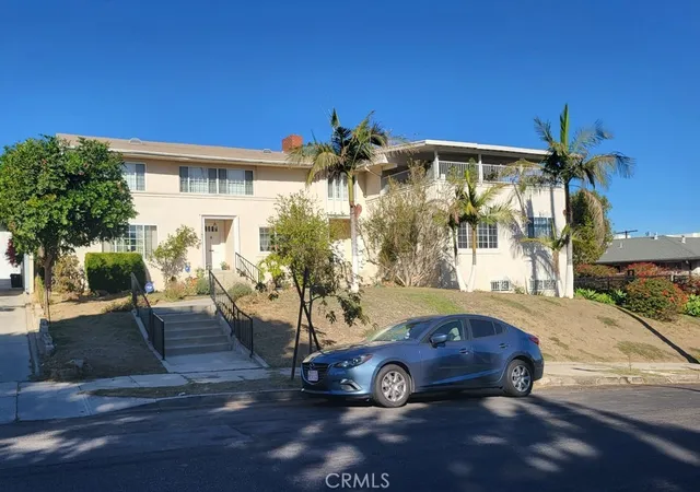1st image of 1121 5th Ave, Los Angeles, CA 90019 | MLS# PW25035453