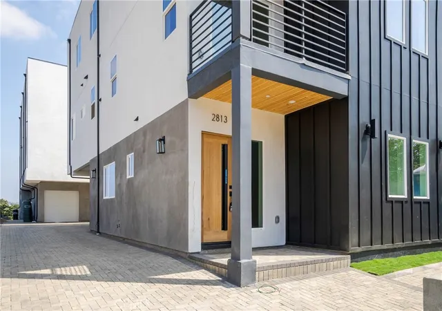 2nd image of 2813 E 6th St, Los Angeles, CA 90023 | MLS# DW25038294