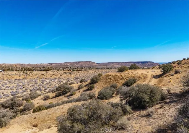 5th image of 2841 Tumbleweed Trl, Pioneertown, CA 92268 | MLS# JT25037157
