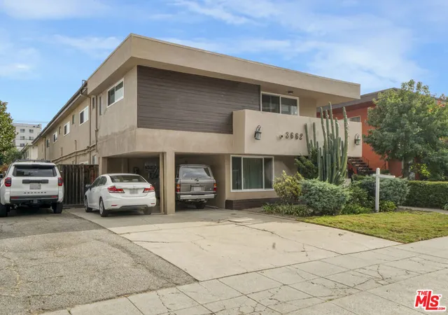 Homes for sale in Los Angeles, CA | 3662 Keystone Ave, Los Angeles, CA 90034 | MLS# 25501053