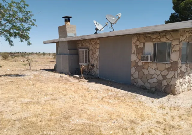 Listing Photo 4 - Condo for sale in building located at 20515 20525 Us Hwy 395, Adelanto, CA 92301