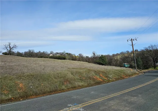3rd image of 1930 New Long Valley Rd, Clearlake Oaks, CA 95423 | MLS# LC25043756