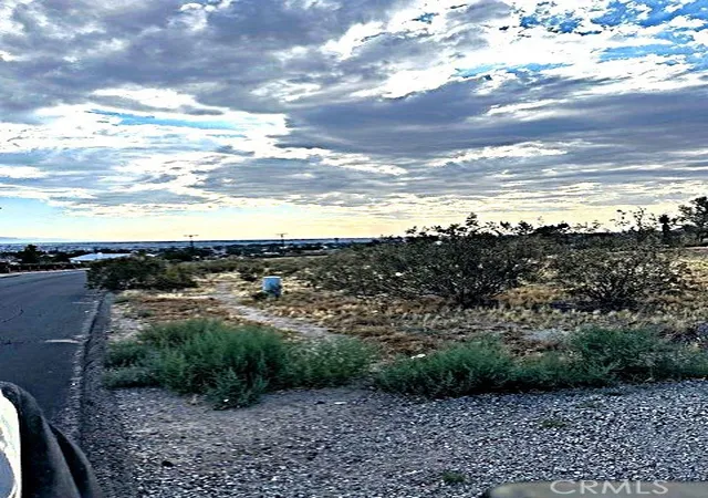 Photo 2 of Land for sale at 19446 Shoshonee Rd, Apple Valley, CA 92307 | MLS# HD25047334 | Listing updated on 2026-03-07