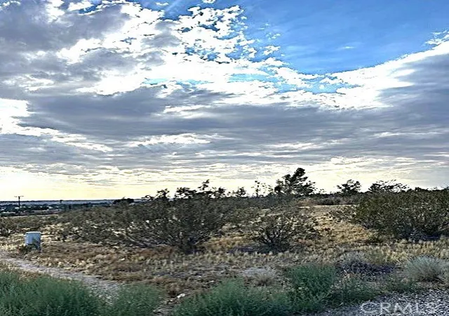 Photo 3 of Land for sale at 19446 Shoshonee Rd, Apple Valley, CA 92307 | MLS# HD25047334 | Listing updated on 2026-03-07
