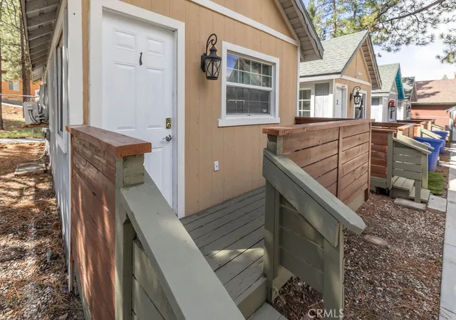 4th image of 528 Cottage Ln, Big Bear Lake, CA 92315