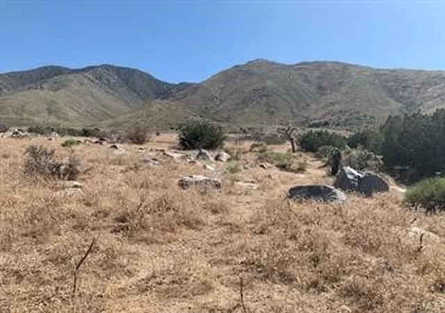 Photo 3 of Land for sale at 0 Emerald, Lucerne Valley, CA 92356 | MLS# SW25051473 | Listing updated on 2025-12-31