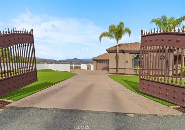 Photo 3 of Single family home for sale at 39526 Calle Cabernet, Temecula, CA 92591 | MLS# SW25050016 | Listing updated on 2026-04-30
