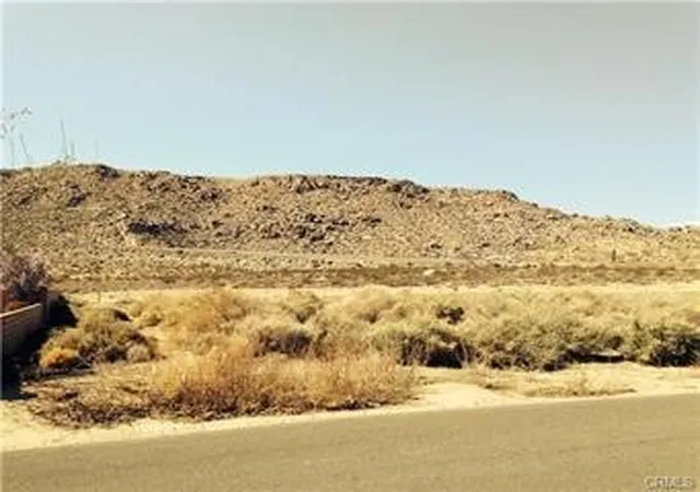 11th image of 0 Potomac Rd, Apple Valley, CA 92307 | MLS# SW25054568