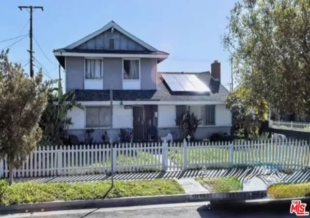 Photo 1 of Single family home for sale at 13914 S Main St, Los Angeles, CA 90061 | MLS# 25510305 | Listing updated on 2026-03-26