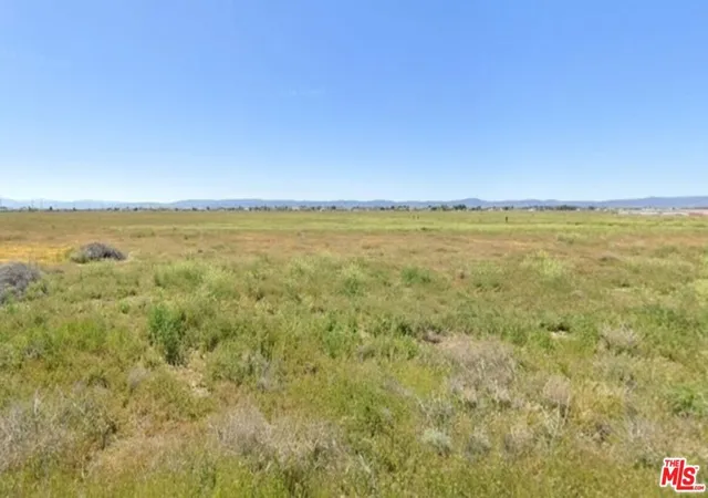 1st image of 7208 Gaskell Rd, Rosamond, CA 93560 | MLS# 25509777