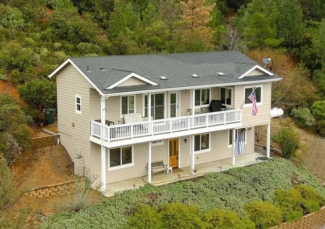 Photo 3 of Single family home for sale at 1626 Frisius Dr, Julian, CA 92036 | MLS# NDP2502415 | Listing updated on 2026-10-12