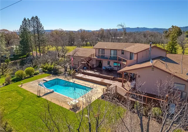 2nd image of 6535 Highland Springs Rd, Lakeport, CA 95453 | MLS# LC25060911