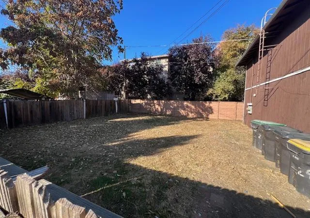 3rd image of 2915 Pixie Dr, Stockton, CA 95203 | MLS# ML81998950