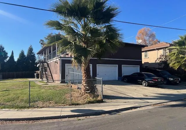 4th image of 2915 Pixie Dr, Stockton, CA 95203 | MLS# ML81998950