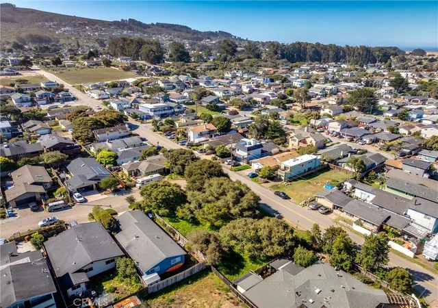 3rd image of 1840 Pine Ave, Los Osos, CA 93402 | MLS# SC25063093