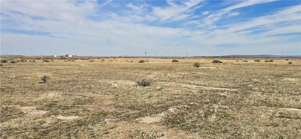 Photo 1 of Sale Pending at 0 Vic Ave H12 52 Ste, Lancaster, CA 93535 | MLS# HD25063255 | Listing updated on 2026-07-28