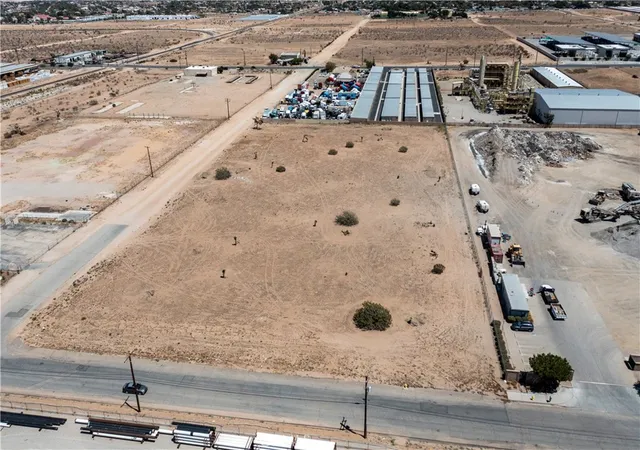 5th image of 0 C Ave And Live Oak St, Hesperia, CA 92345 | MLS# OC25063764