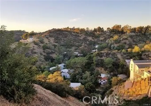 1st image of 2537 Woodstock Rd, Los Angeles, CA 90046 | MLS# SB25063986