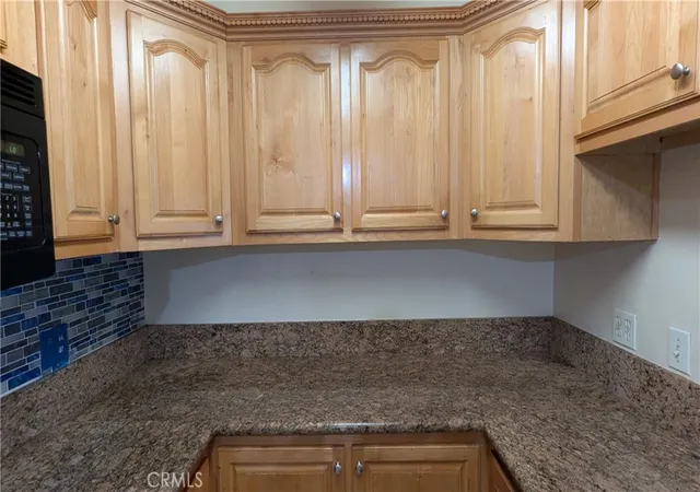 Listing Photo 4 - Condo for sale in building located at 1735 E Washington St, Colton, CA 92324 - Unit #G22