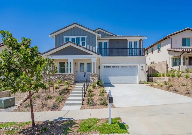 Photo 2 of Single family home for sale at 4687 Summit Ave, Simi Valley, CA 93063 | MLS# 225001462 | Listing updated on 2026-09-29
