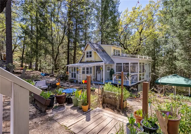 Homes for sale in Cobb, CA | 16675 Mountain View Dr, Cobb, CA 95426 | MLS# LC25027647