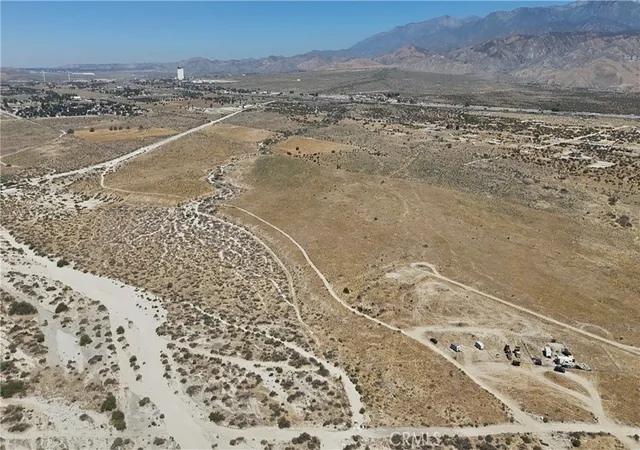 5th image of 0 Delores Ave, Cabazon, CA 92230 | MLS# HD25067448