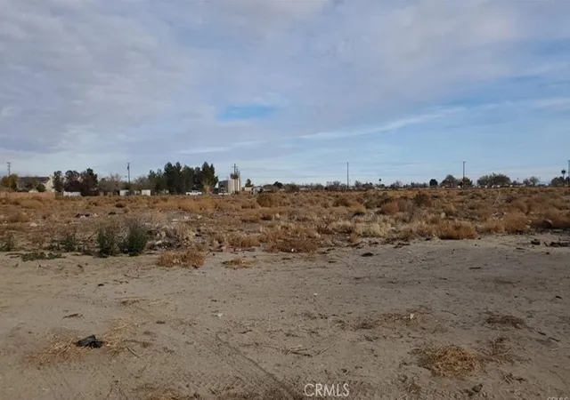 Photo 2 of Land for sale at 28 Vac/28th Ste Drt /vic Ave H, Lancaster, CA 93535 | MLS# CV25068865 | Listing updated on 2026-05-23