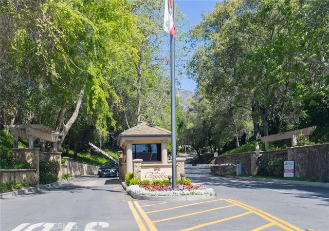 42nd image of 439 Deodar Ln, Bradbury, CA 91008 | MLS# TR25069338