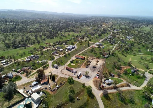 17th image of 32604 Road 600, Raymond, CA 93653 | MLS# FR25069708