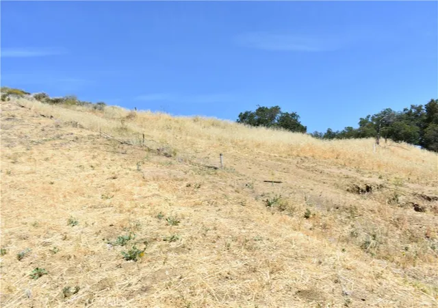 Homes for sale in Val Verde, CA | 0 Val Verde Rd, Val Verde, CA 91384 | MLS# HD25051675
