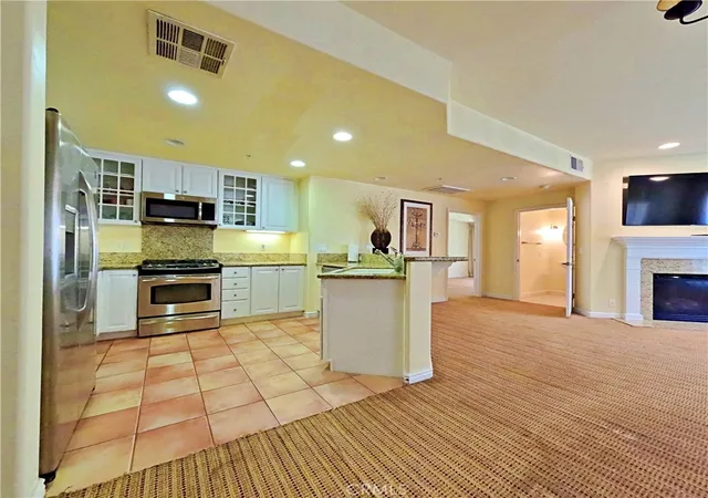 Homes for sale in La Quinta, CA | 45245 Seeley 17c Drive, La Quinta, CA 92253 | Houzeo
