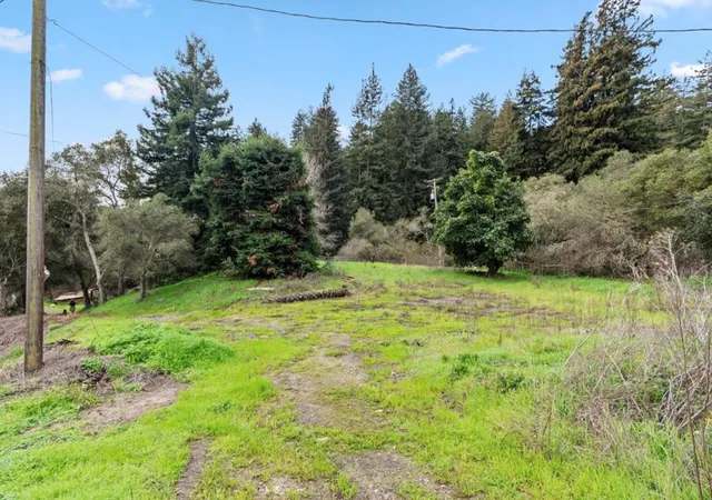 Homes for sale in Watsonville, CA | 530 Apple Valley Ln, Watsonville, CA 95076 | MLS# ML82000948