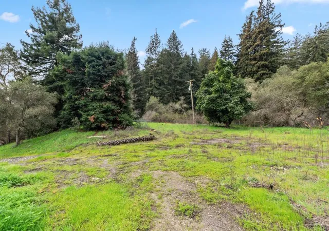 Homes for sale in Watsonville, CA | 530 Apple Valley Ln, Watsonville, CA 95076 | MLS# ML82000948