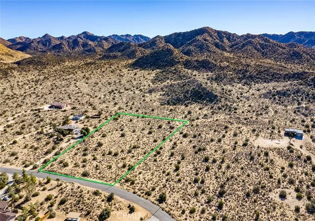 5th image of 58947 Carmelita Cir, Yucca Valley, CA 92284 | MLS# JT25069039